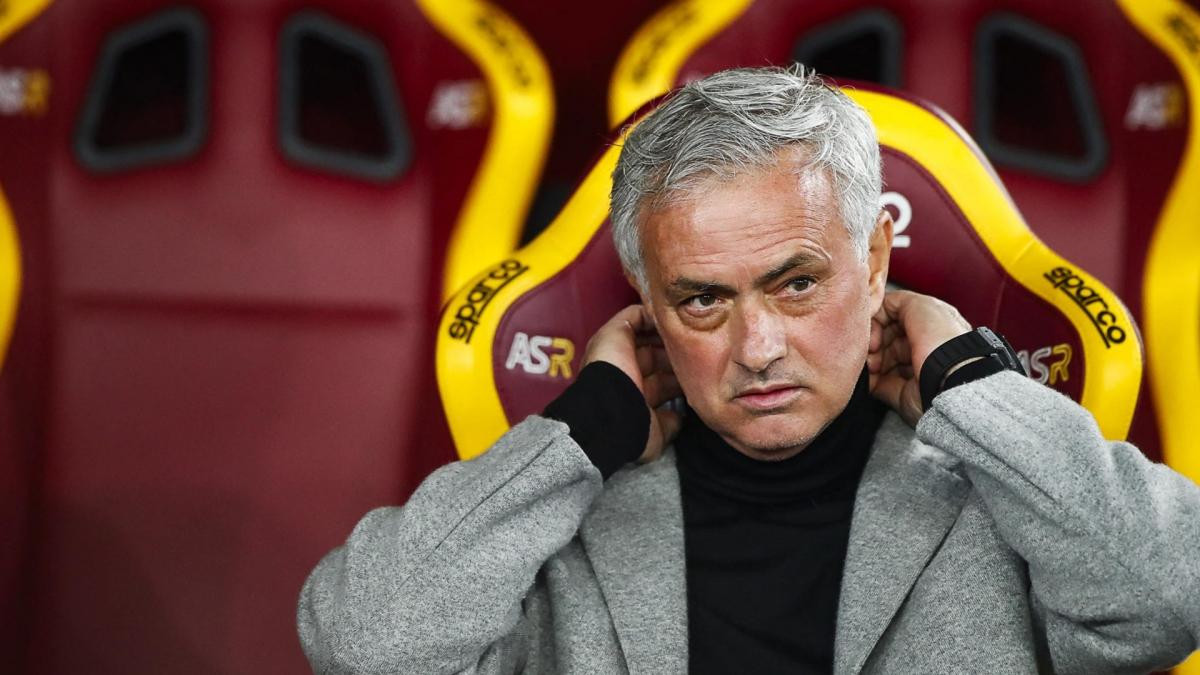 Serie A : Mourinho éjecté par l'AS Roma Serie A : Mourinho éjecté par l'AS Roma