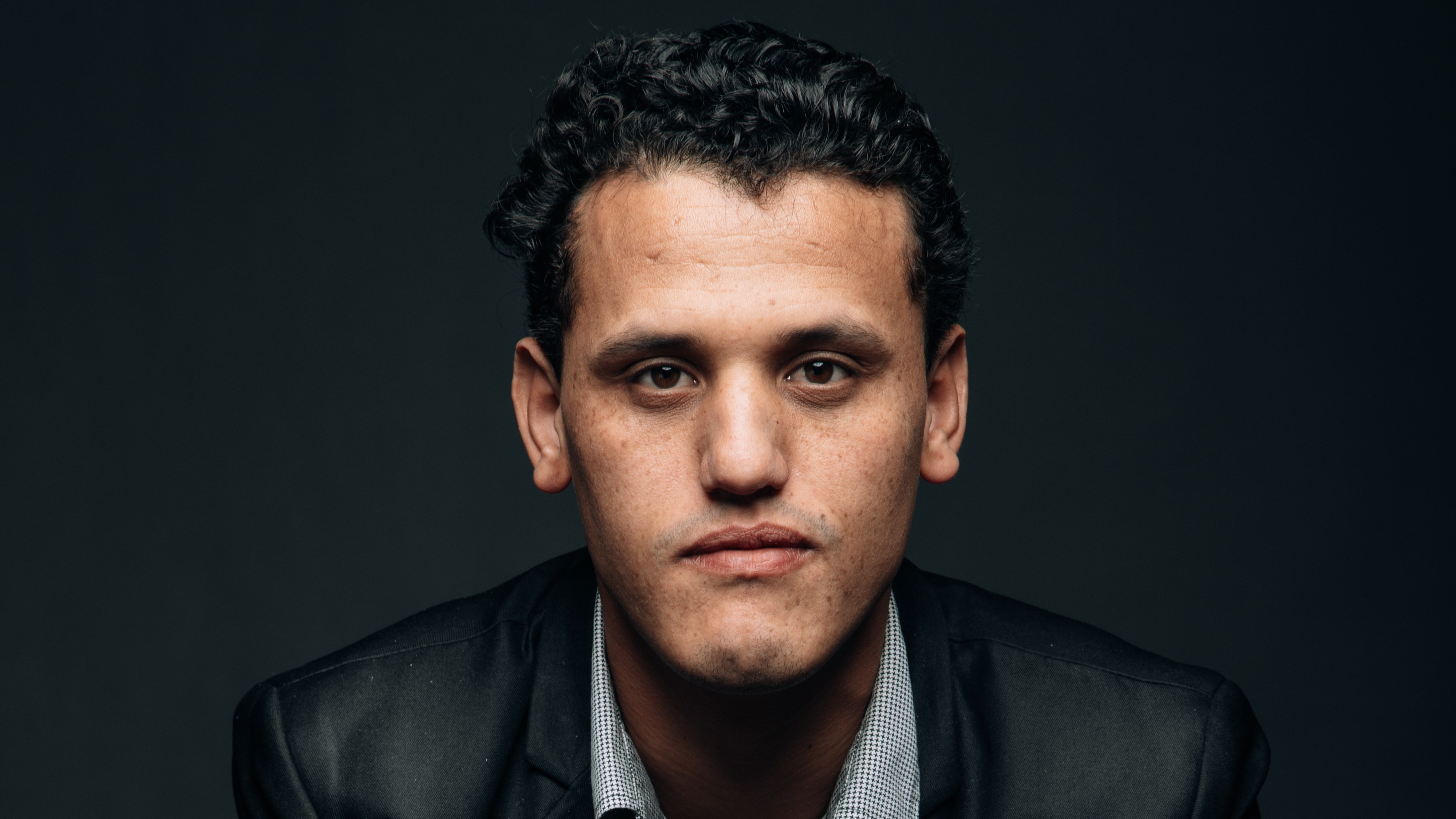 « Nous donnons une voix aux efforts des communautés amazighes en intégrant des éléments de leur culture et de leurs pratiques écologiques ». « Nous donnons une voix aux efforts des communautés amazighes en intégrant des éléments de leur culture et de leurs pratiques écologiques ».