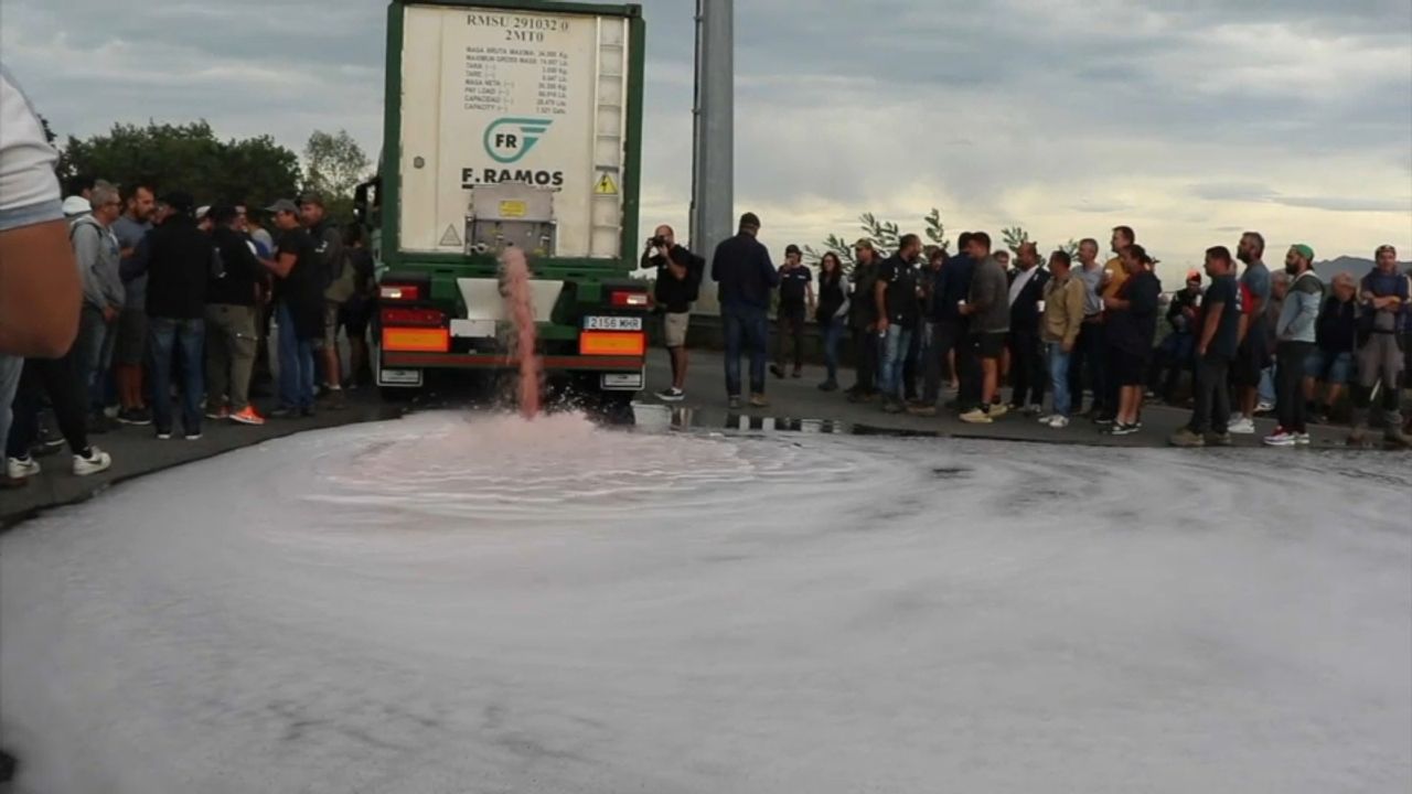 Espagne: 2,5 millions d'euros de vin déversés sur le sol dans un acte de vandalisme