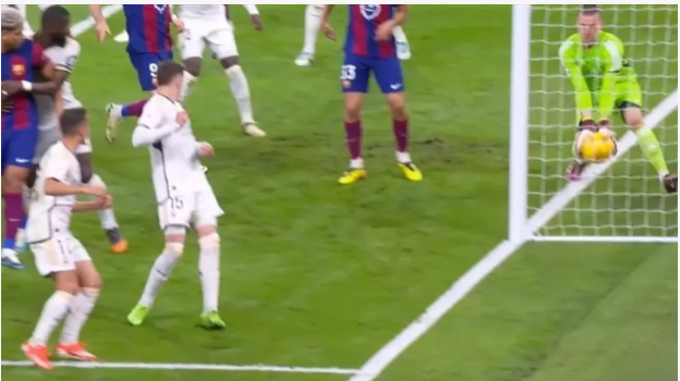 Liga :  Le Real, vainqueur du Clasico, prend le large !