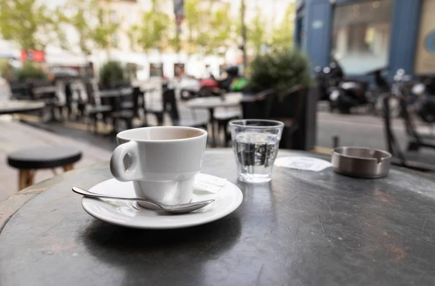 Le Conseil de la concurrence alerte sur une éventuelle augmentation des prix des boissons servies dans les cafés