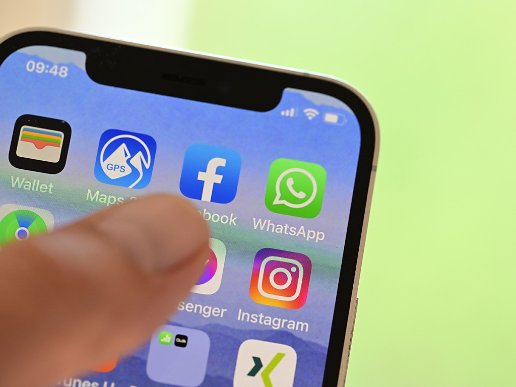 L’UE ouvre une enquête sur les effets addictifs potentiels de Facebook et Instagram L’UE ouvre une enquête sur les effets addictifs potentiels de Facebook et Instagram