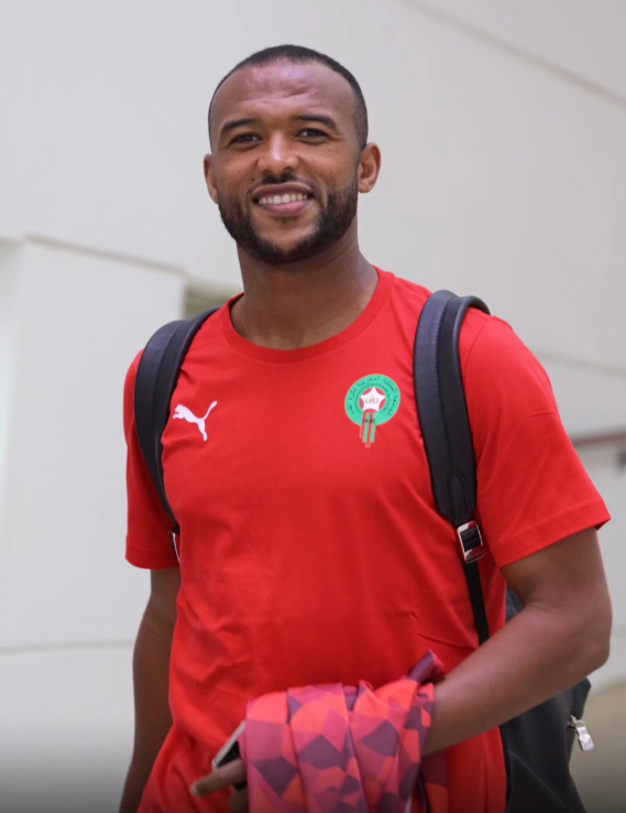 El Kaâbi titulaire au coup d'envoi.