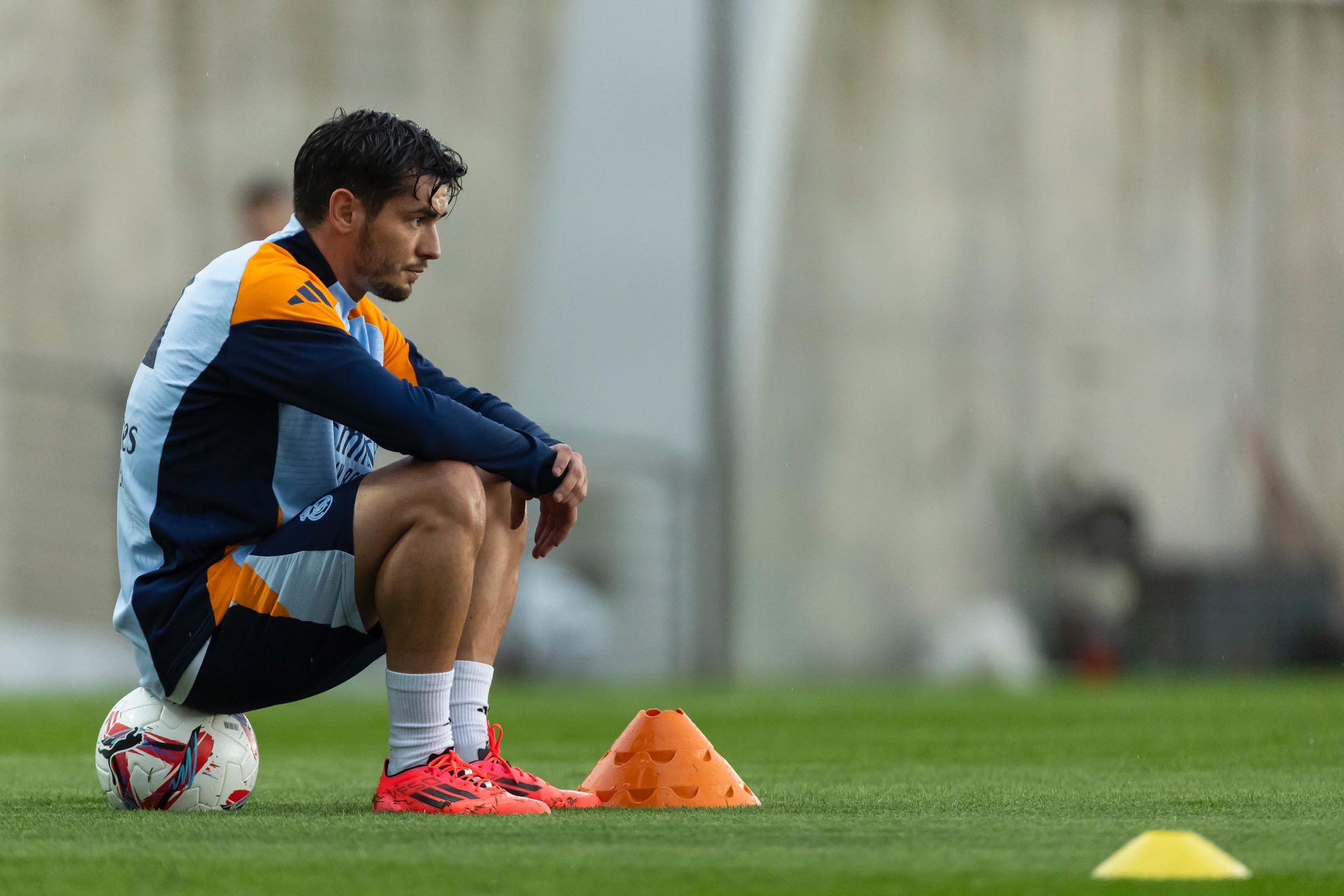 Brahim Diaz est l'auteur d'un but et d'une passe décisive en 5 matchs de championnat avec le Real Madrid cette saison. Il a également marqué ses deux premiers buts avec la sélection contre le Gabon et le Lesotho lors de la fenêtre FIFA de septembre. Brahim Diaz est l'auteur d'un but et d'une passe décisive en 5 matchs de championnat avec le Real Madrid cette saison. Il a également marqué ses deux premiers buts avec la sélection contre le Gabon et le Lesotho lors de la fenêtre FIFA de septembre.