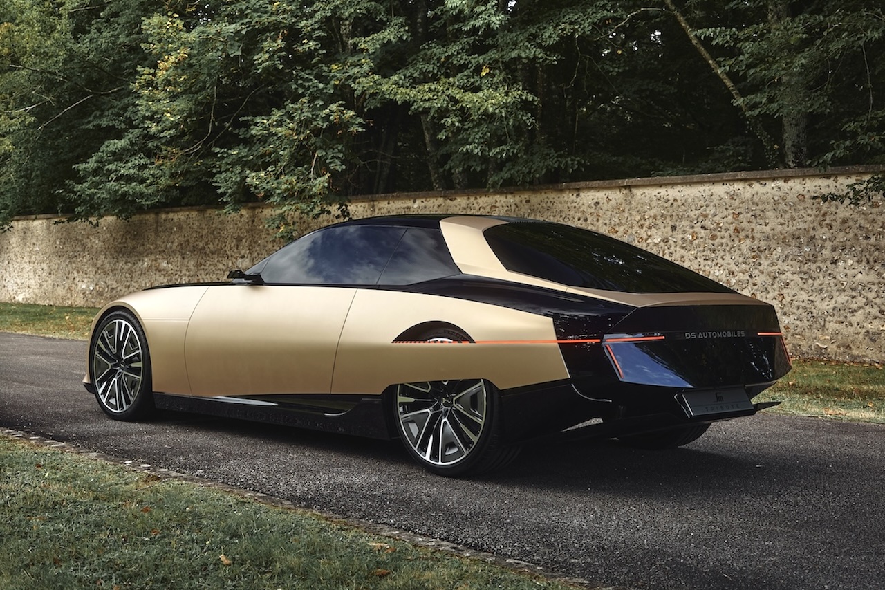 Concept-car - DS SM Tribute, héritage et avenir Concept-car - DS SM Tribute, héritage et avenir