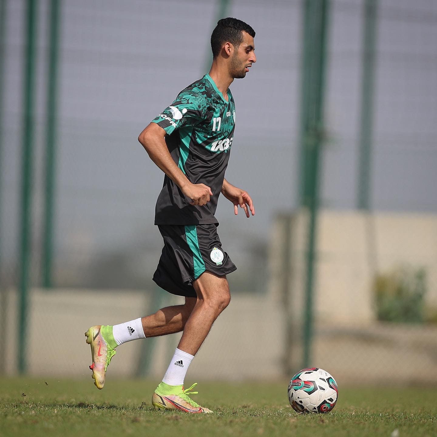 Raja: Belammari indisponible à cause d’un tassement vertébral Raja: Belammari indisponible à cause d’un tassement vertébral