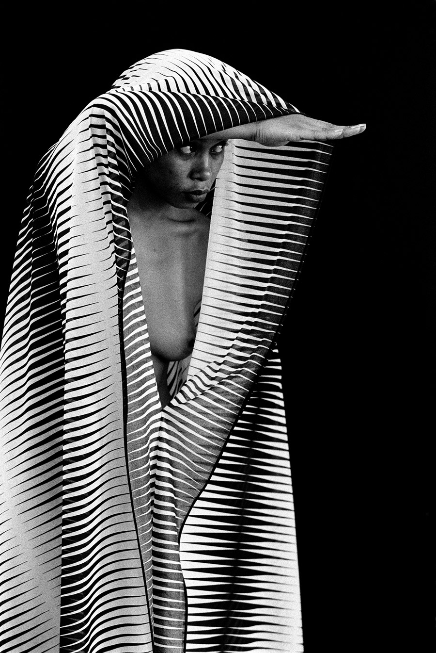 Photographie : Essamba, de voiles et de dévoilements Photographie : Essamba, de voiles et de dévoilements