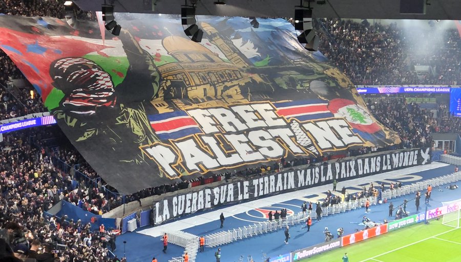 Le Collectif Ultras Paris rend hommage aux victimes palestiniennes et libanaises  de l'armée israélienne ! Le Collectif Ultras Paris rend hommage aux victimes palestiniennes et libanaises  de l'armée israélienne !