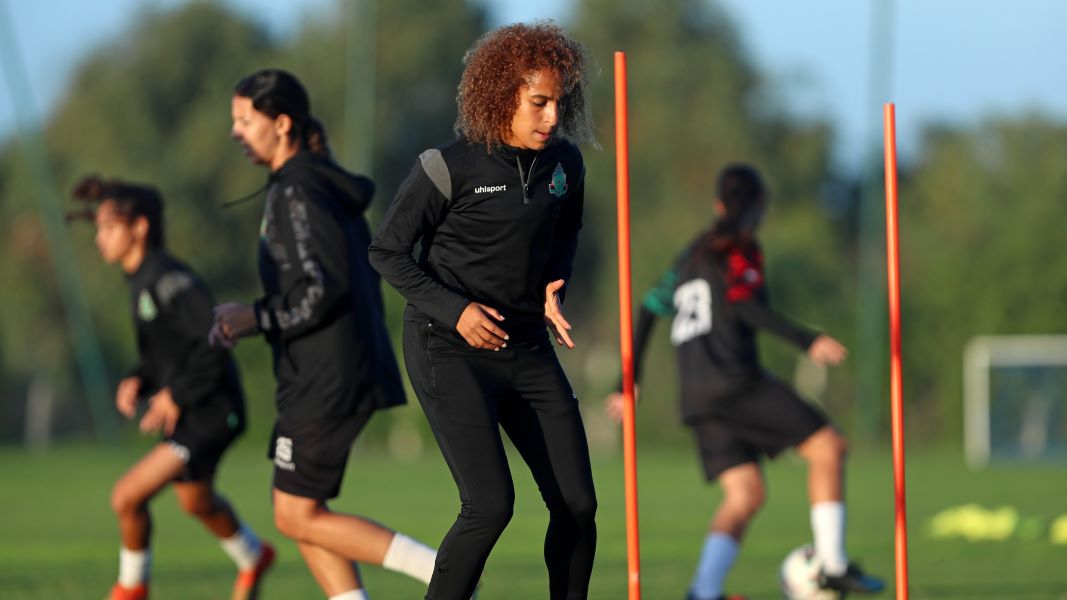 Sanae Massoudi  en feu depuis le début de la compétition avec Doha El Madani ! Sanae Massoudi  en feu depuis le début de la compétition avec Doha El Madani !