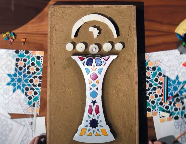 Le logo officiel de la CAN 2025 mettant le zellij marocain à l’honneur.