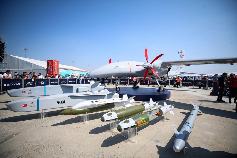 Drones Bayrakdar : le Maroc reçoit son premier arrivage de la version "Akinci" Drones Bayrakdar : le Maroc reçoit son premier arrivage de la version "Akinci"