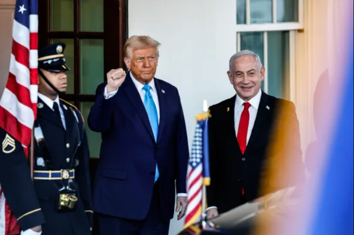 Trump affirme que les États-Unis "prendront le contrôle" de la bande de Gaza Trump affirme que les États-Unis "prendront le contrôle" de la bande de Gaza