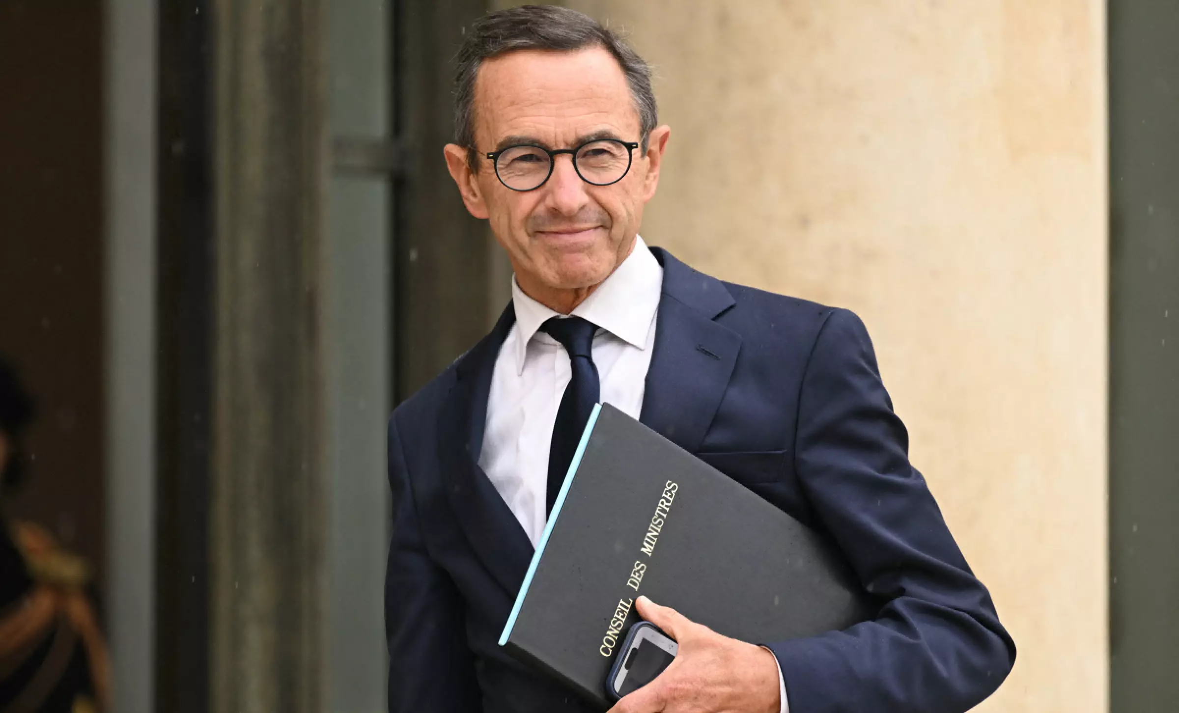 Retailleau annonce sa candidature à la présidence de LR dans un courrier aux militants Retailleau annonce sa candidature à la présidence de LR dans un courrier aux militants