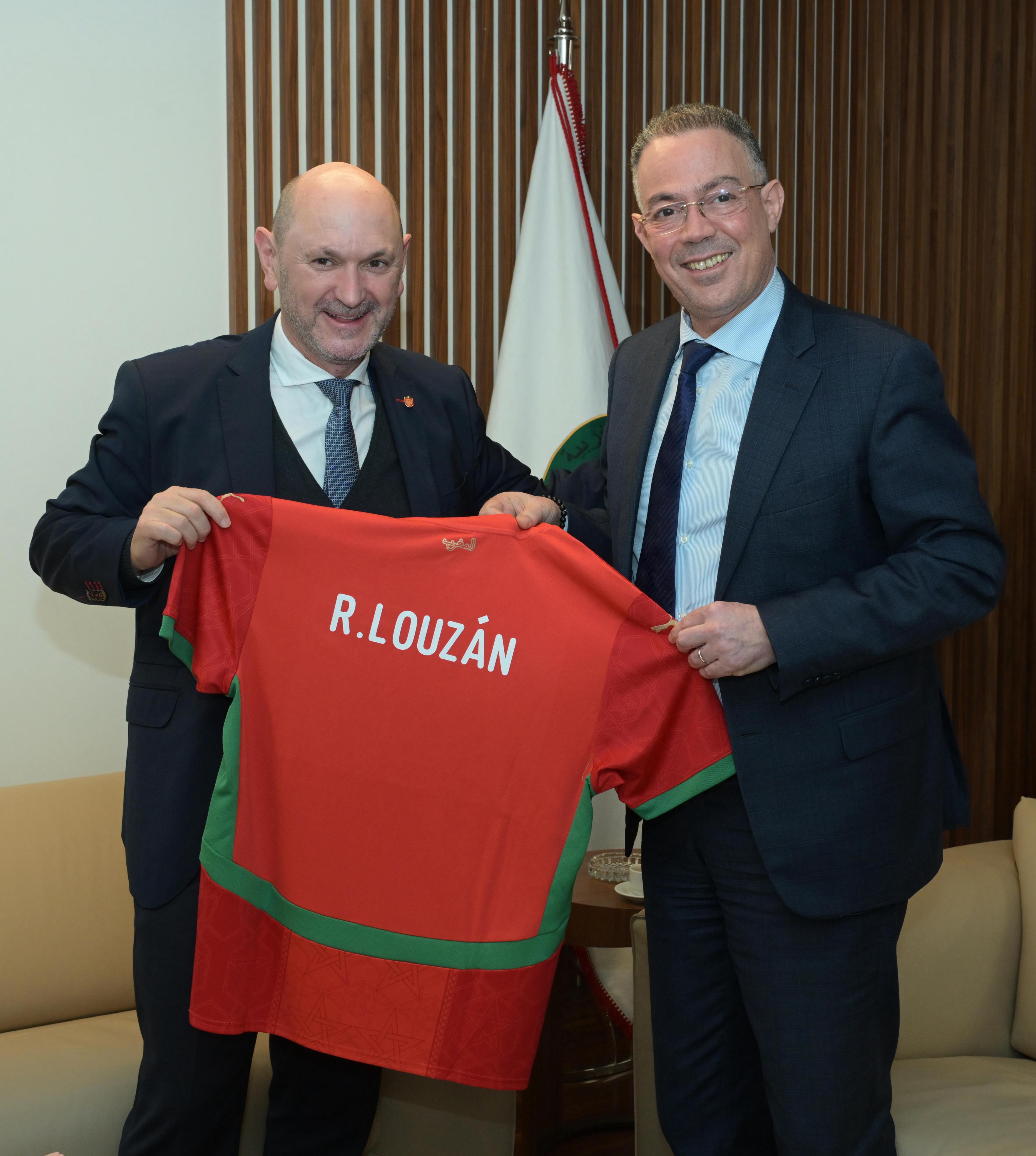 FRMF: M. Fouzi Lekjaâ reçoit le président de la Fédération Royale Espagnole de Football FRMF: M. Fouzi Lekjaâ reçoit le président de la Fédération Royale Espagnole de Football