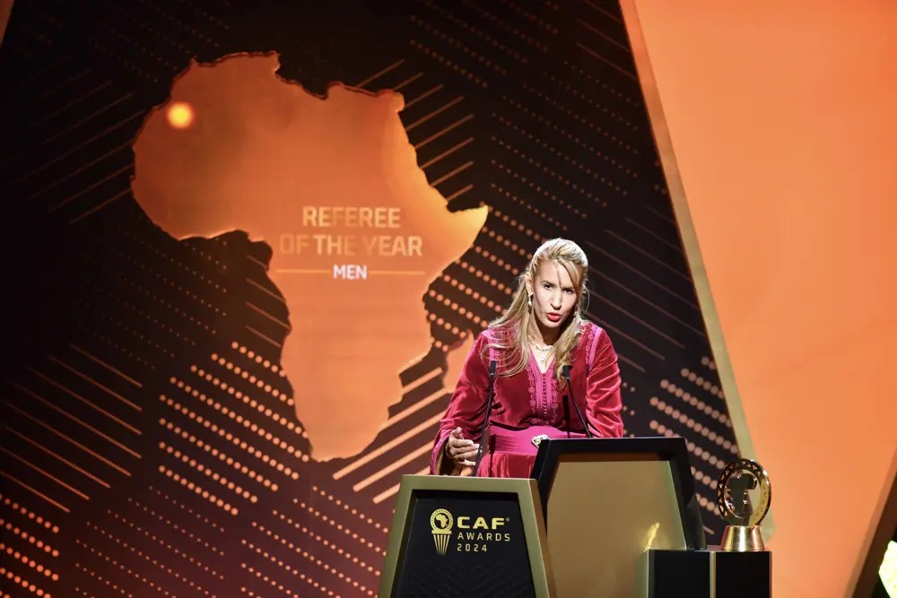 Arbitrage: "Bouchra Karboubi, un parcours d'excellence et de persévérance", selon la CAF 