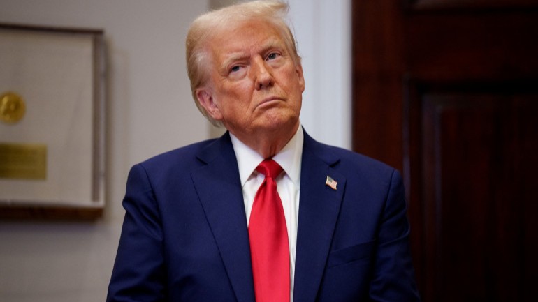 Trump suspend ses surtaxes sauf celles sur la Chine Trump suspend ses surtaxes sauf celles sur la Chine