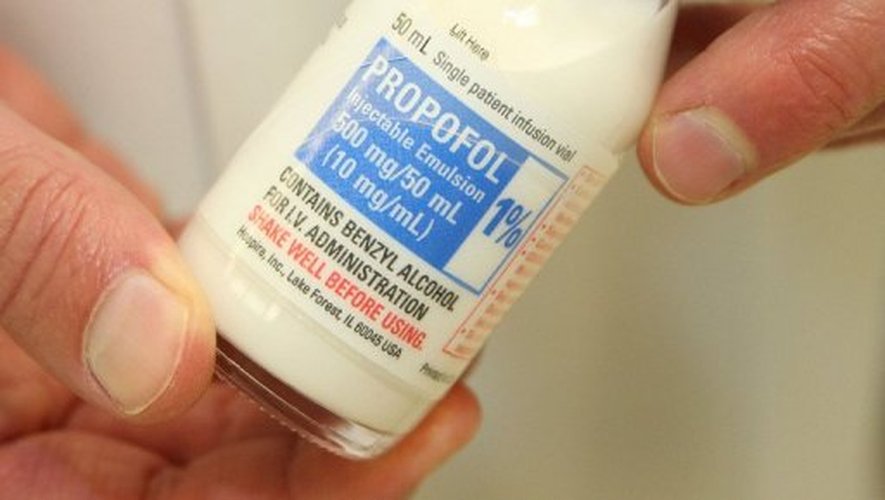 Médicaments vendus illégalement au CHR de Tanger : la Confédération des Pharmaciens saisit la Justice 