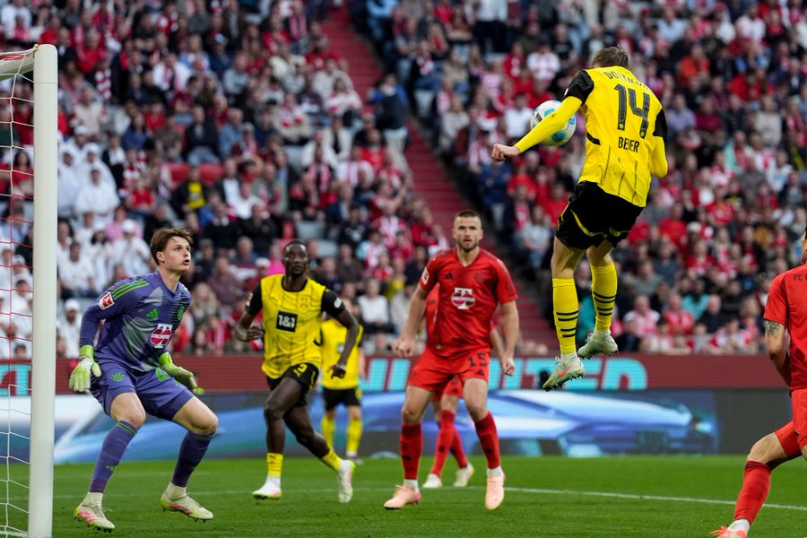 Bundesliga : Le Classico allemand s'achève sur la parité 