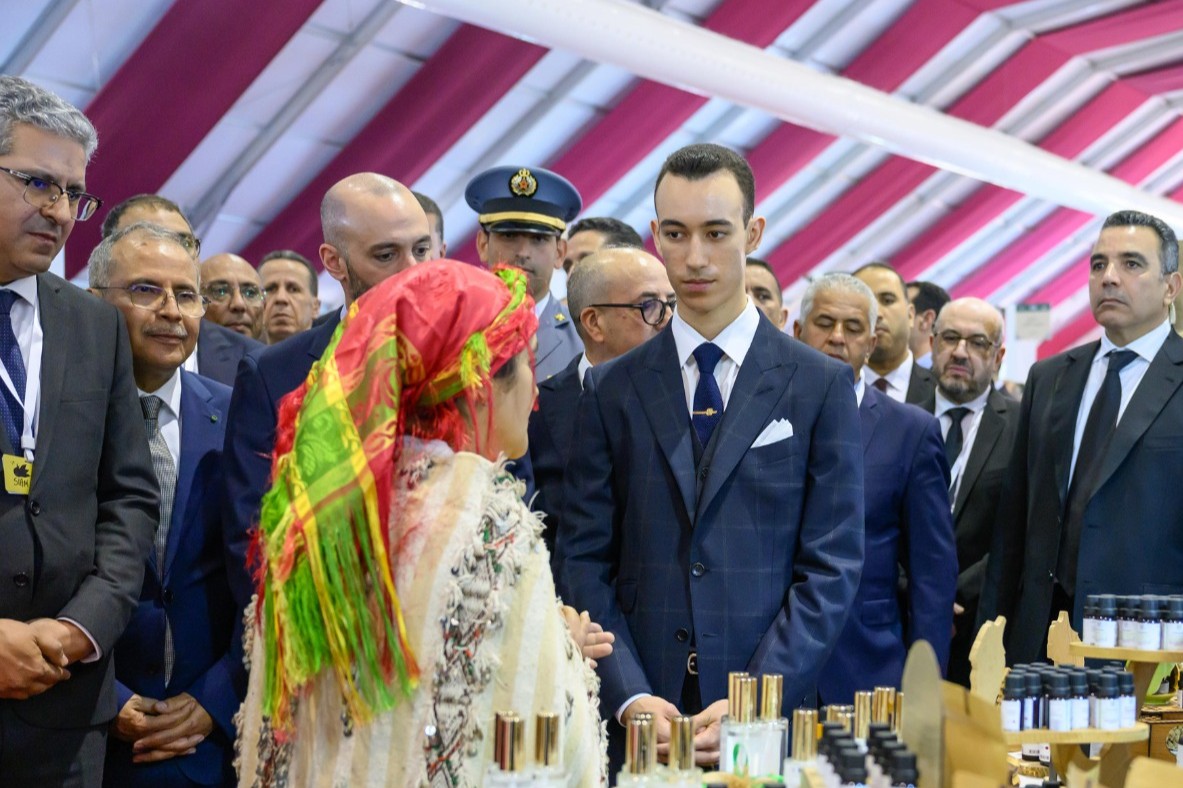SAR le Prince Héritier Moulay El Hassan préside à Meknès l'ouverture de la 17e édition du SIAM SAR le Prince Héritier Moulay El Hassan préside à Meknès l'ouverture de la 17e édition du SIAM