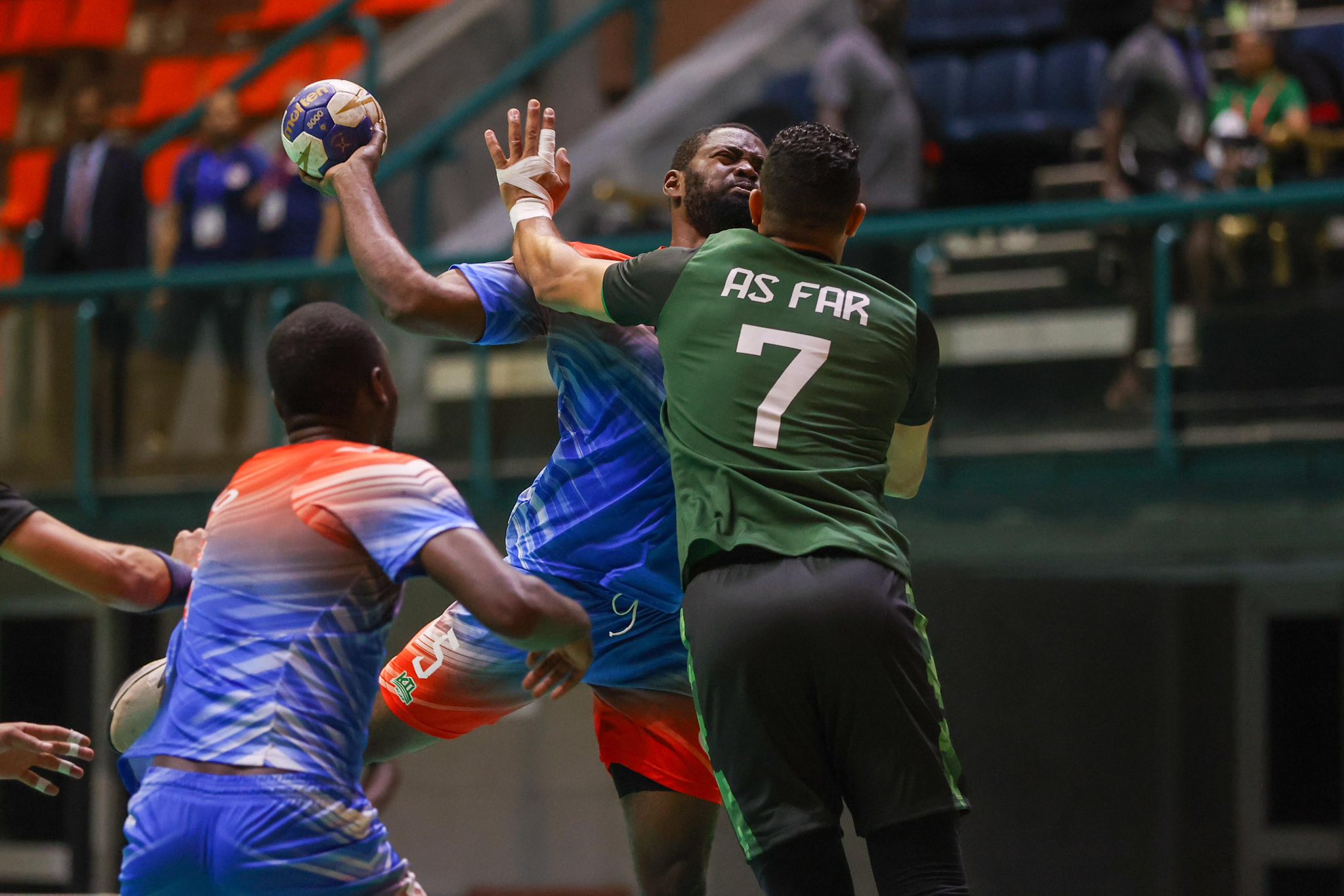 HB. Africain /41e CACVC : Victoire des FAR. Défaite de MDS