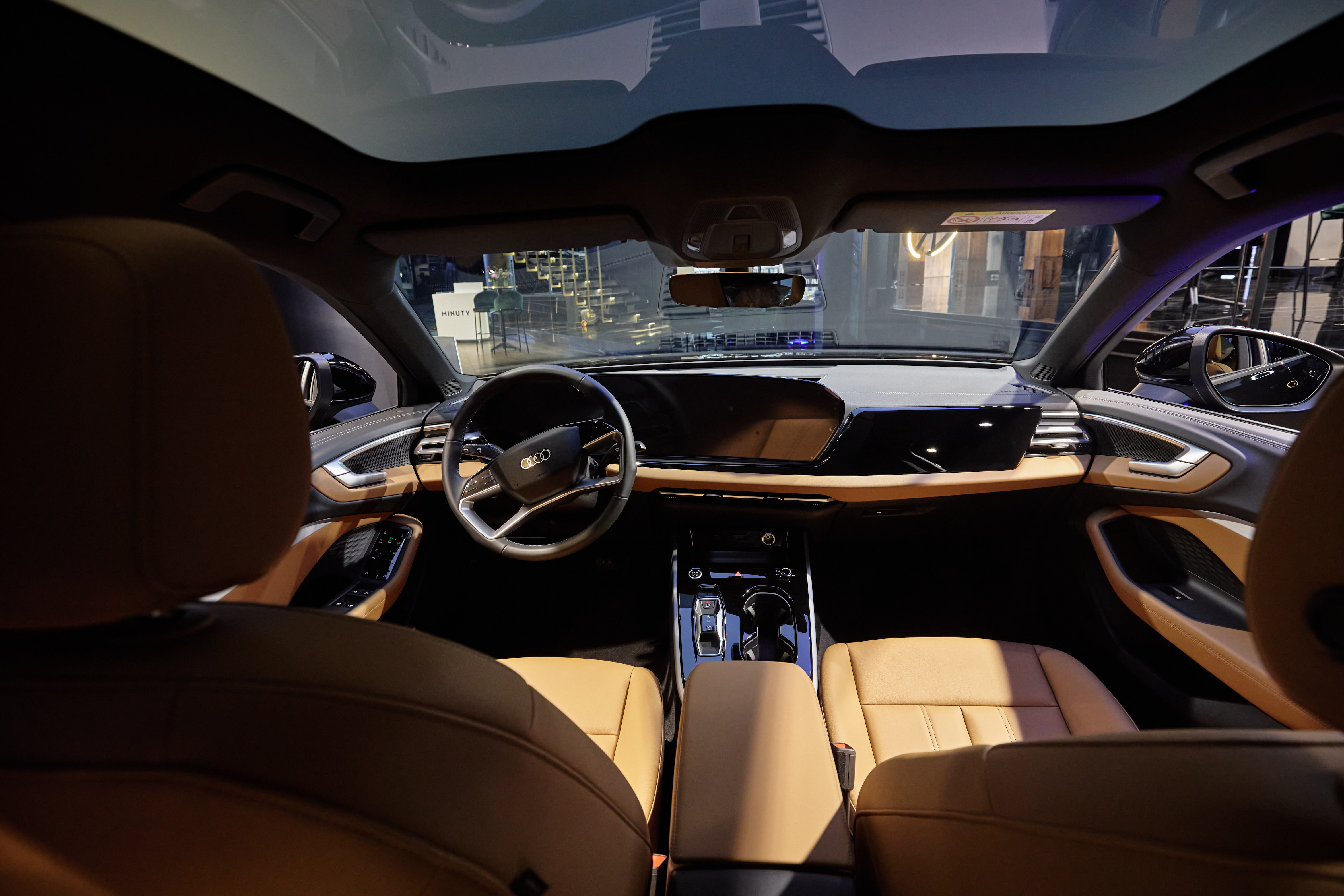 Nouveauté - Lancement de la nouvelle Audi A5 dans le cadre d’une exposition de la fondation Montresso Nouveauté - Lancement de la nouvelle Audi A5 dans le cadre d’une exposition de la fondation Montresso