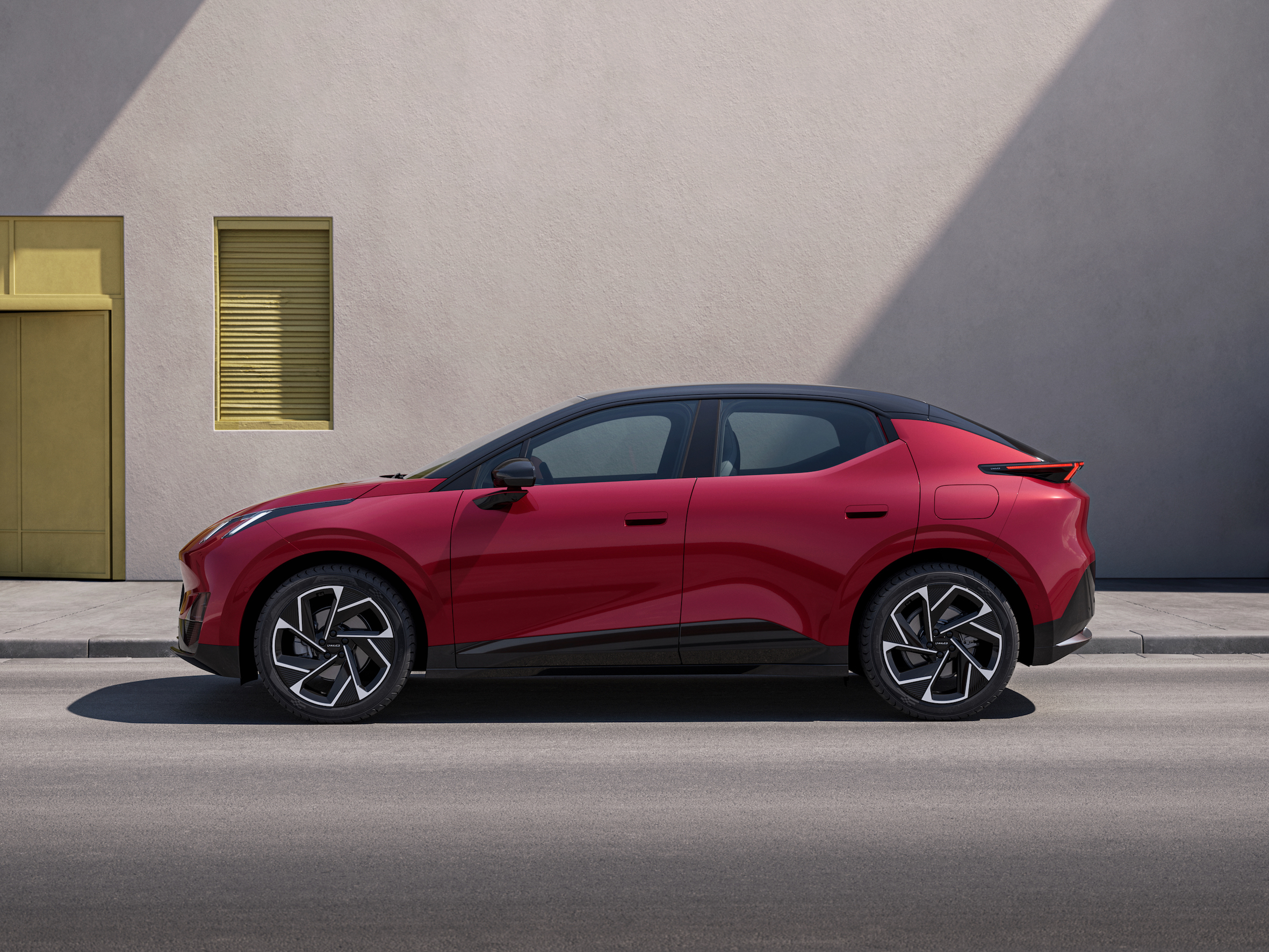 Électrique - Lynk & Co 02, le challenger suédo-chinois