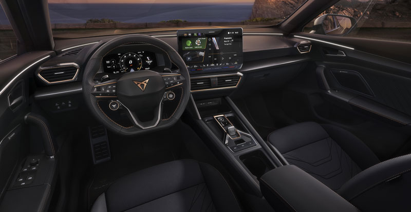 SUV sportif - Cupra Formentor 2025, moderne et agressif