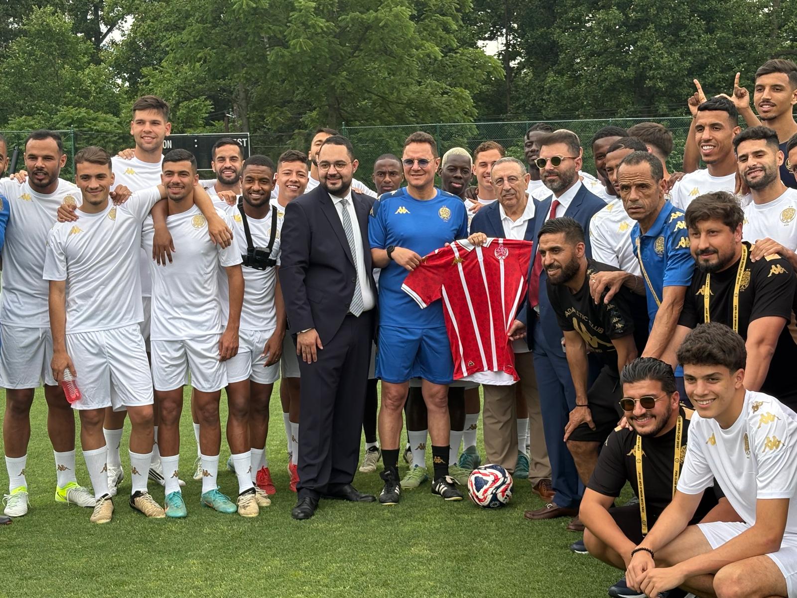 Coupe du Monde des Clubs : Youssef Amrani rend visite au Wydad