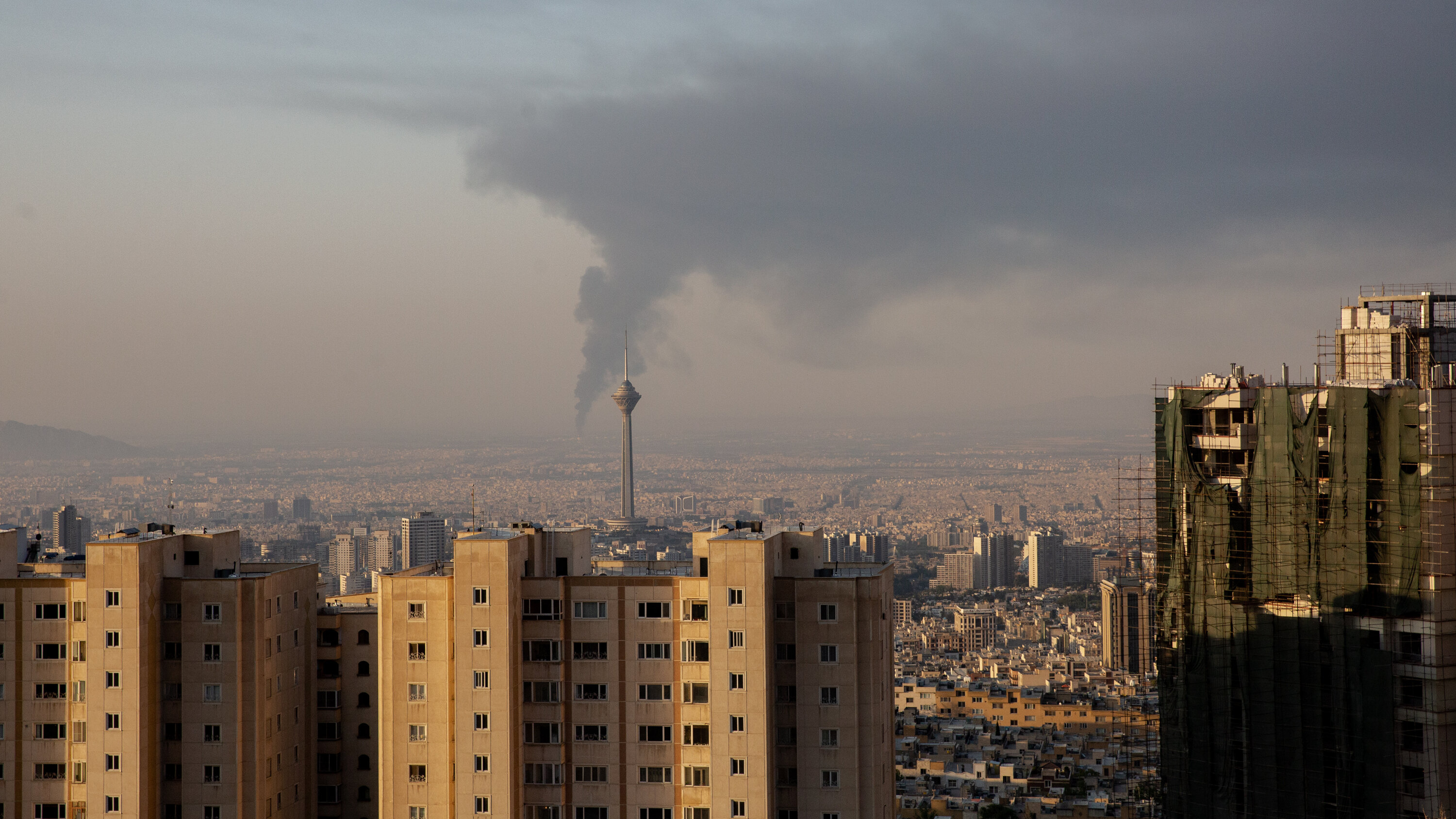 Iran : Enhardi par l'intervention américaine, Israël poursuit ses frappes contre Téhéran 