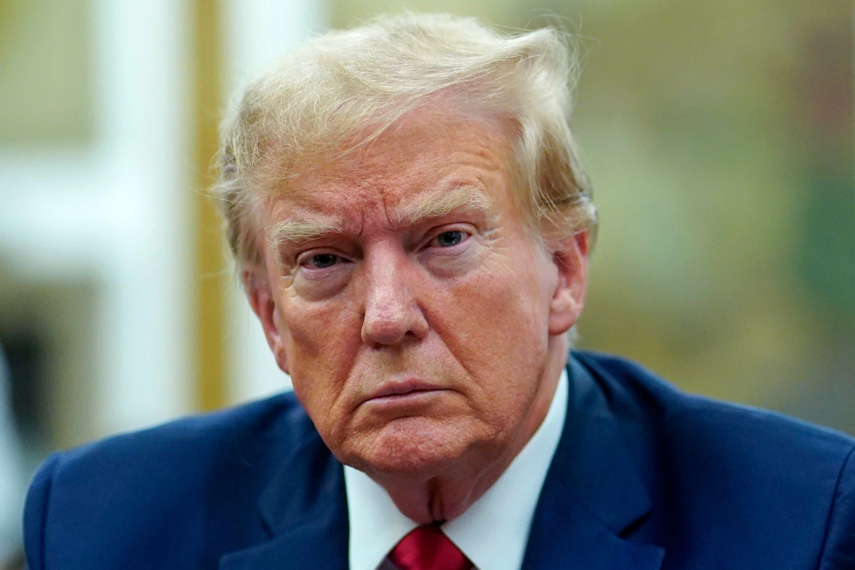 Trump pousse Israël à accepter un cessez-le-feu avec l'Iran 