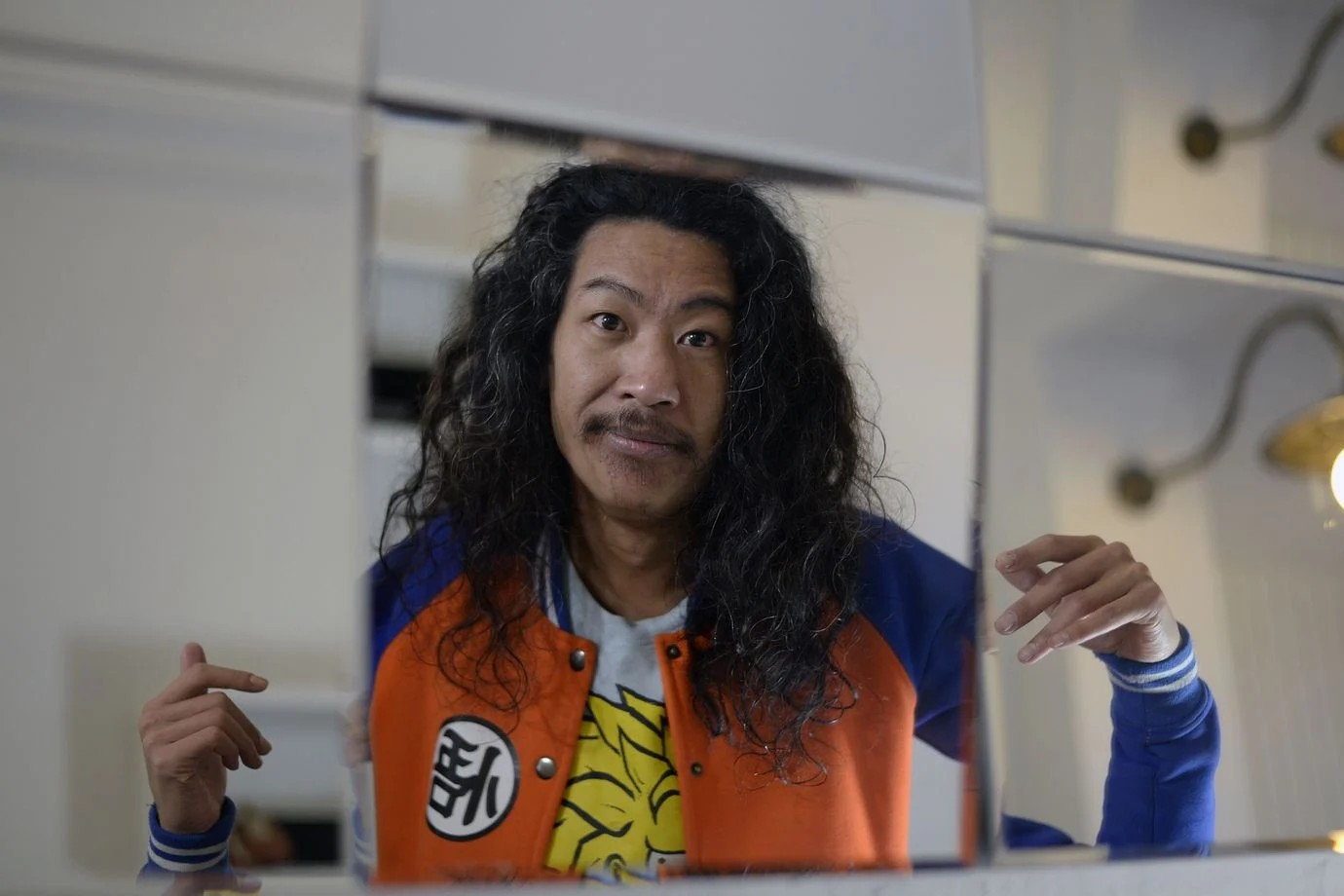 L’humoriste Bun Hay Mean décède à 43 ans après une chute depuis un immeuble parisien L’humoriste Bun Hay Mean décède à 43 ans après une chute depuis un immeuble parisien