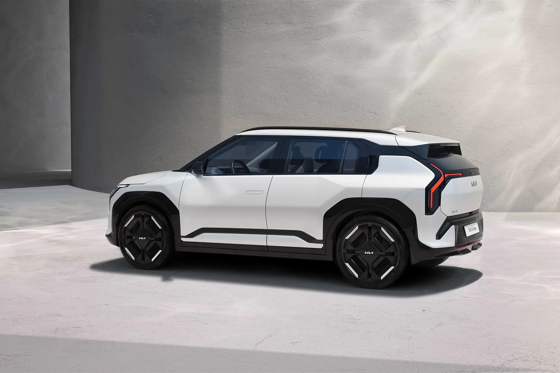 SUV urbain électrique - Kia EV3, le petit frère modèle
