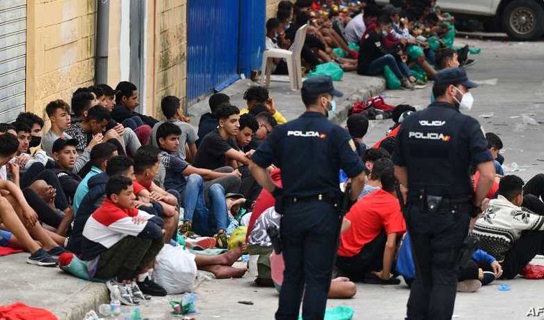 Sebta : deux anciens responsables sanctionnés pour expulsion arbitraire de mineurs marocains  