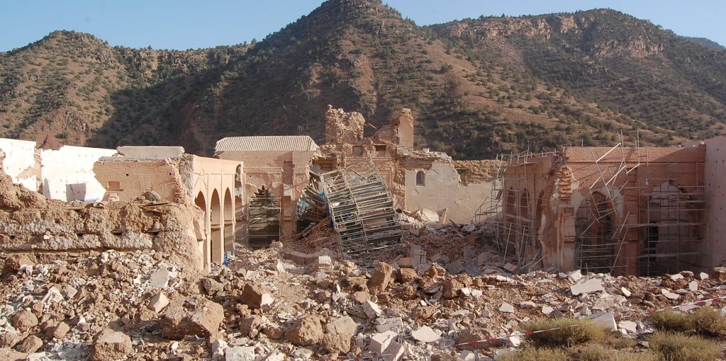 Légende : Ruines de la résidence du caïd Brahim.