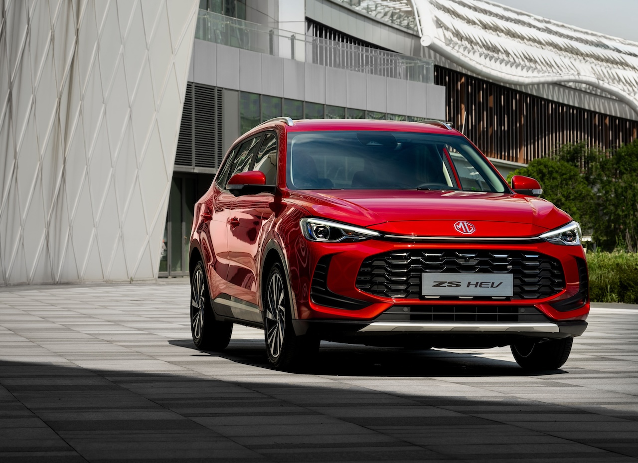 Auto Expo 2025 - Quels sont les SUV hybrides phares du Salon ?