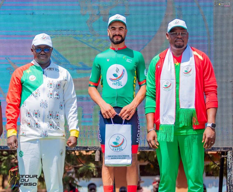 Cyclisme / 36e Tour du Faso : le Marocain El Alouani vainqueur de la première étape Cyclisme / 36e Tour du Faso : le Marocain El Alouani vainqueur de la première étape