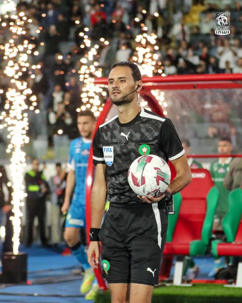 Derby casablancais : un choc sans éclat sur le terrain, le ‘’spectacle’’ était ailleurs ! Derby casablancais : un choc sans éclat sur le terrain, le ‘’spectacle’’ était ailleurs !