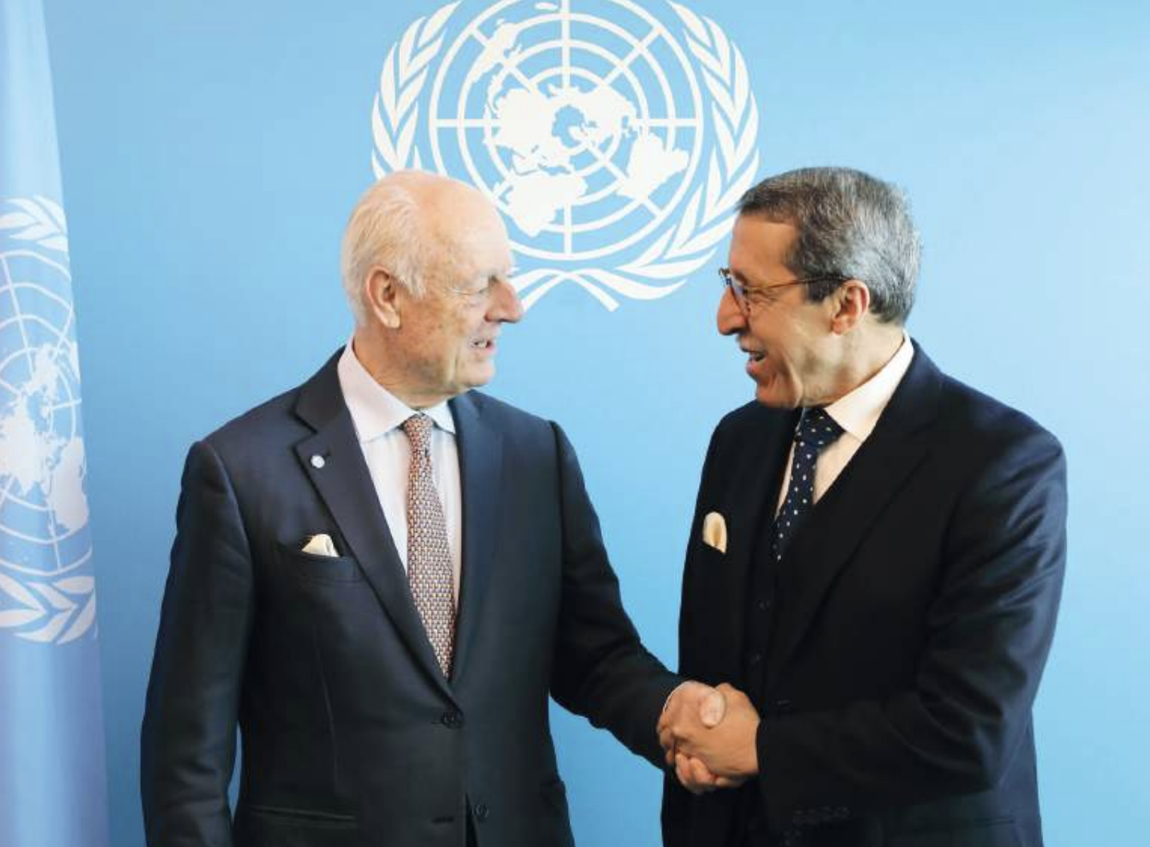 Staffan de Mistura, l’émissaire onusien, et Omra Hilale, ambassadeur du Maroc à l’ONU. Ph. Archives.