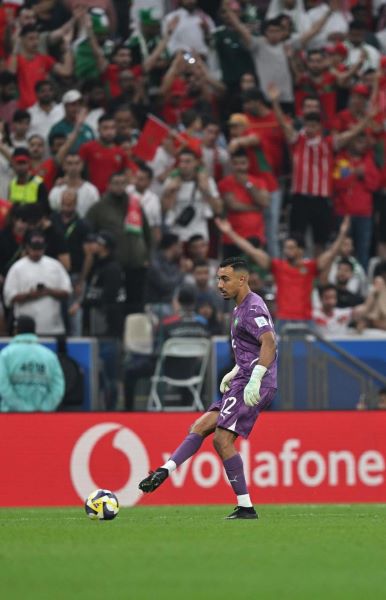 Benaabid chanceux ce soir grâce à la transversale et à la panenka manquée