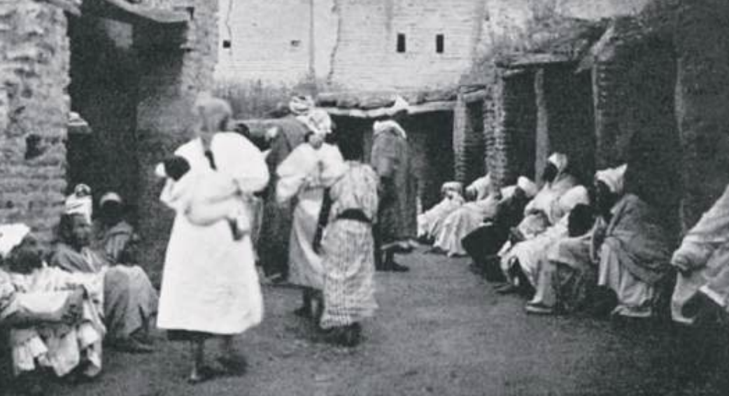 Rétro-verso : Quand nos ancêtres affrontaient les intempéries sur les routes commerciales