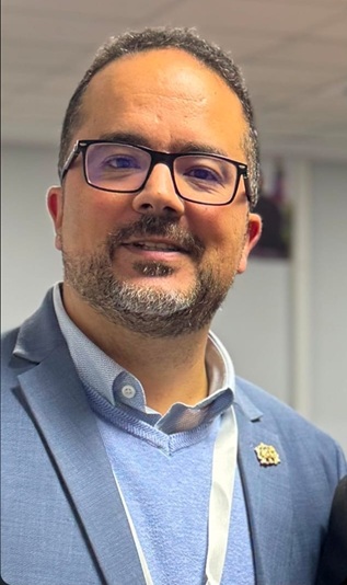 Professeur agrégé en chirurgie viscérale à l'Université Mohammed VI des Sciences et de la Santé (UM6SS) et spécialiste de chirurgie robotique, Dr Mohamed Bouziane a répondu à nos questions.