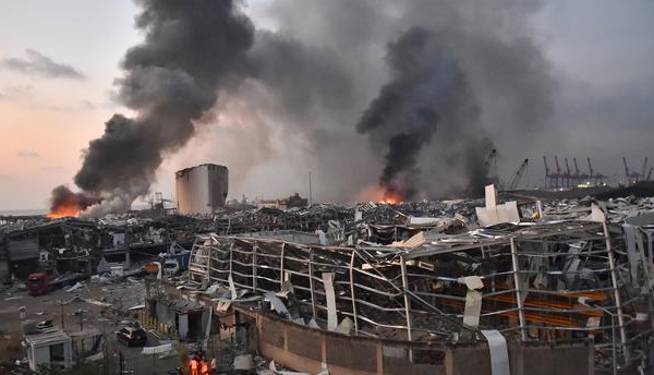 Violente explosion à Beyrouth, des morts et des dizaines de blessés (images)