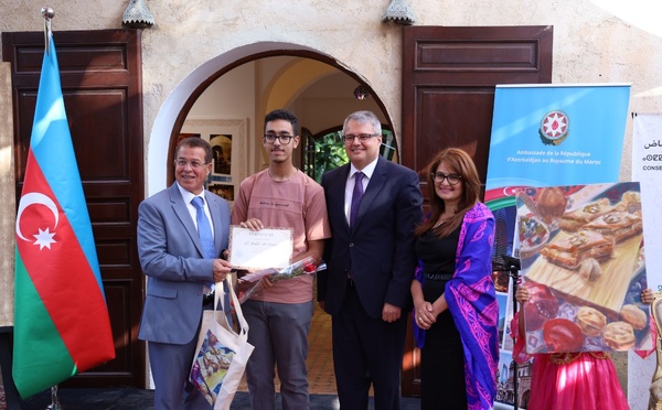 Rabat : Remise des prix du concours de peinture “L’Azerbaïdjan vu par les enfants marocains”