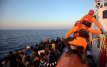 Migrants bloqués en Méditerranée : L'ONU exhorte les pays européens à faire preuve de solidarité