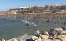 Reportage : Un dimanche normal à Bhar Rbat, l’ultime plage ouverte de la capitale
