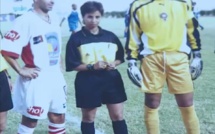 Khadija Rezzoug : première arbitre femme à avoir dirigé un match de football national masculin !