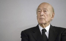 L'ancien président français Giscard d'Estaing est mort du Covid-19