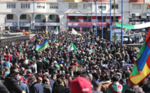 Algérie : Tebboune de retour, le Hirak aussi
