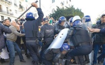 Situation critique en Algérie : Affrontements entre les forces de sécurité et des manifestants