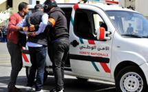 Al Hoceima : un jeune homme rompt son jeûne en public
